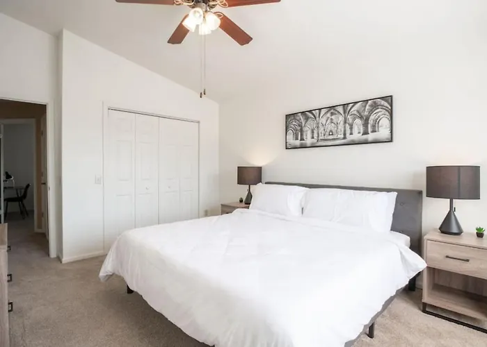 Ferienhaus Grauhaus Tasteful 3bd With King Bed In